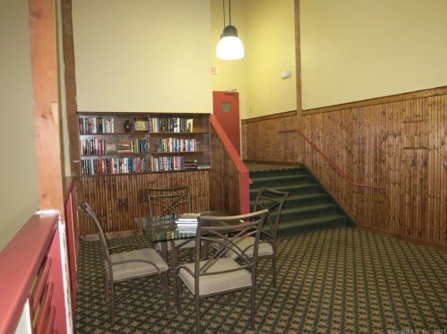 25 Grand St, Norwalk CT  06851-3521 exterior