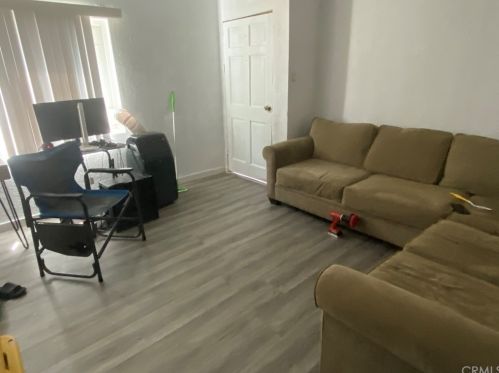 5101 Lindsey Ave, Pico Rivera CA  90660-2732 exterior