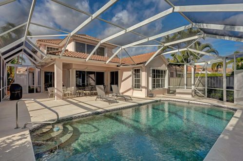 723 Pinehurst Way, West Palm Beach, FL 33418-8499