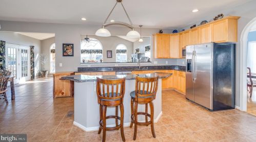 786 Spruce Hill Way, Charles Town WV  25414-4486 exterior