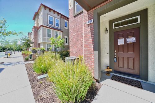 1060 Sierra Rd, San Jose, CA 95131-4018