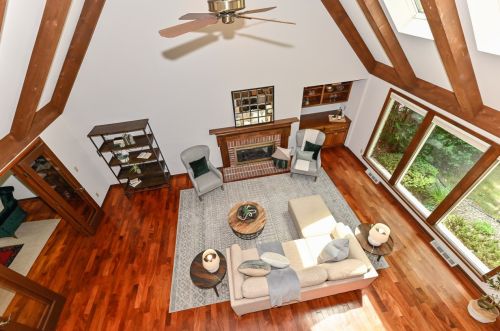 12427 Golf Dr, Thiensville WI  53092-2462 exterior