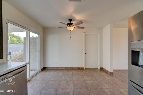 17853 35th Ave, Phoenix AZ 85053-1017 exterior