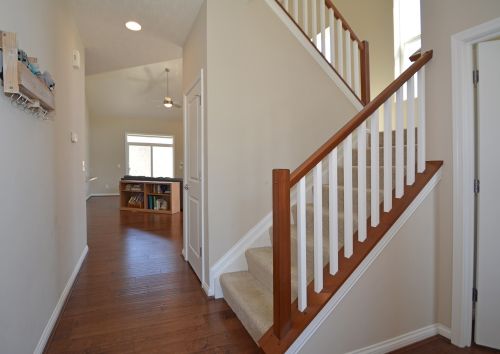 222 Mulberry Ct, Newport, KY 41071-8002