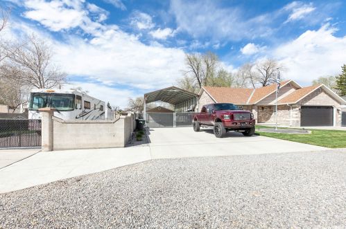 1552 Shelley Ave, Salt Lake City, UT 84119-2333