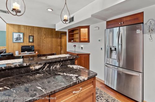 600 Kirk Ln, Bricktown NJ exterior