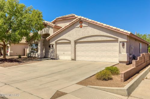 9851 Indus Ave, Tucson, AZ 85742-5017