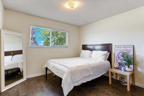 661 Hillsdale Dr, Turlock CA  95382-0515 exterior