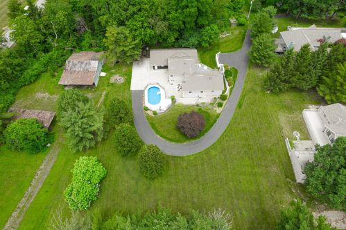 21 Buckeye Blvd, Pataskala OH  43062-8465 exterior