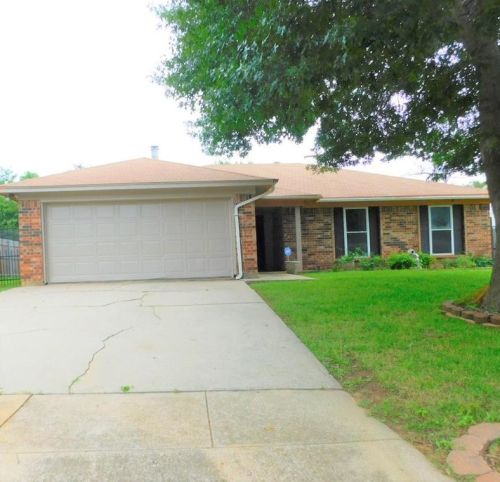6924 Wicks Trl, Fort Worth, TX 76133-5030