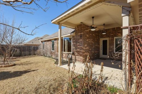 11708 Beach St, Frisco TX  75036-6435 exterior