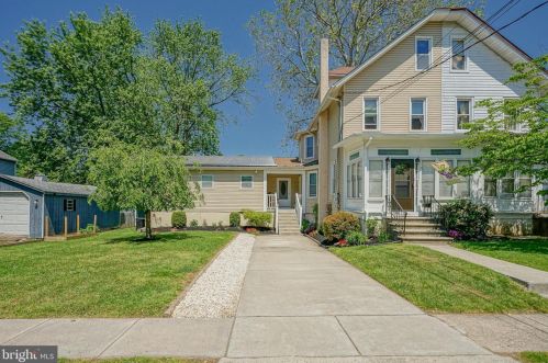 125 Cedar Ave, Camden, NJ 08107-2205