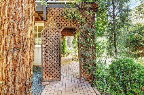 14358 Plover Way, Grass Valley CA  95949-9295 exterior