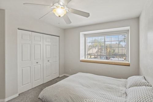 1813 Huntington St, Huntington Beach CA  92648-3131 exterior