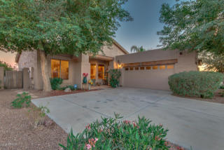 955 Newport St, Chandler, AZ 85225-2087
