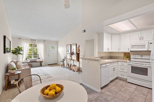 17 Buckthorn, Trabuco Canyon, CA 92688-1142