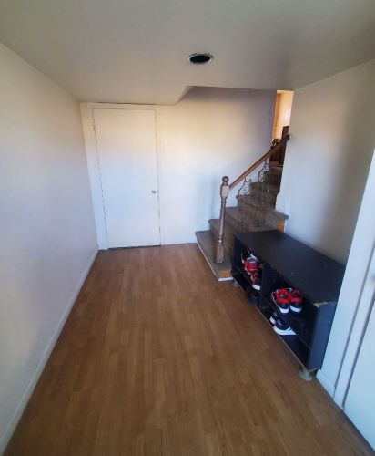 703 Danvers Dr, Cincinnati, OH 45240-3107