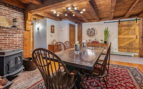 42 Watson Rd, Dover NH  03820-5801 exterior