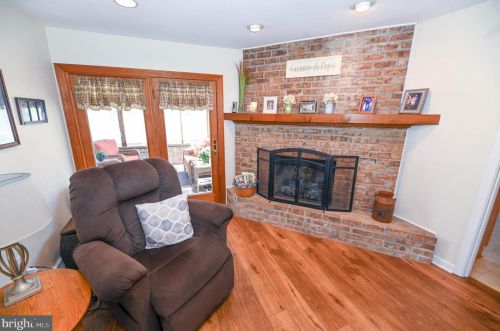 17 Briarwood Rd, Shrewsbury PA  17361-1801 exterior