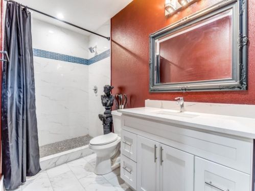 2108 Speedway St, Greenville TX  75401-3053 exterior