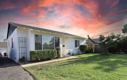 615 Berkeley Ct, Ontario, CA 91762-2323