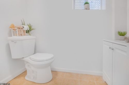 45 Fulton St, East Orange NJ  07017-2110 exterior