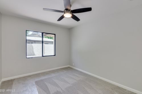 2902 18th Ave, Phoenix AZ  85015-6118 exterior