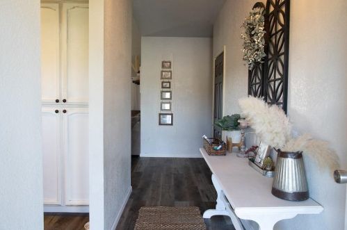 7851 Chardonnay Pl, Valley Springs CA  95252-8817 exterior