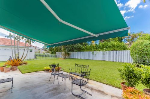 1120 179 Ave, Hollywood FL 33029-3053 exterior