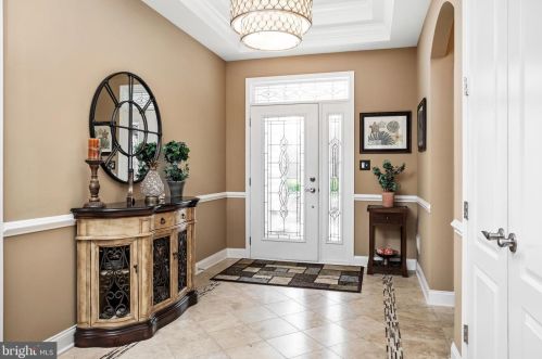 1748 Renaissance Blvd, Yardley PA  19067-6446 exterior