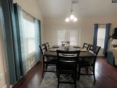 101 Niblick Ct, Cayce-West Columbia SC  29172-2593 exterior