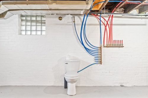 1513 Lenz Ave, Ambridge PA  15003-1937 exterior