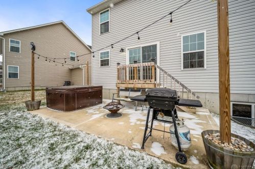 3770 Spencer Way, Franklin OH  45005-9499 exterior