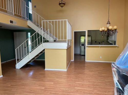 83 Sandpiper, Irvine, CA 92604-3667