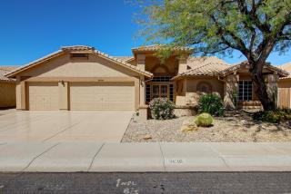 9016 Sequoia Dr, Peoria, AZ 85382-8572