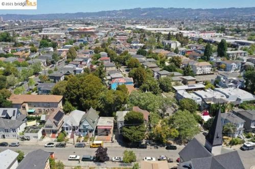 1514 9th St, Oakland CA  94607-1910 exterior