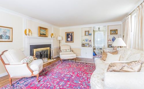 188 Marstons Ln, Yarmouth, MA 02675-1631
