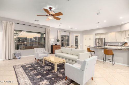 14644 4 Ave, Phoenix AZ 85041-5741 exterior