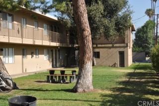 1935 Linden St, Riverside CA  92507-8804 exterior