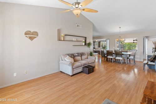 4746 Evans Dr, Glendale AZ  85306-4431 exterior