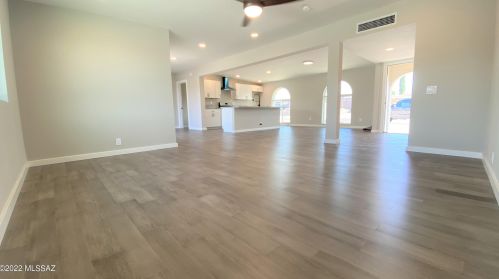 9651 Creek St, Tucson AZ  85730-1451 exterior