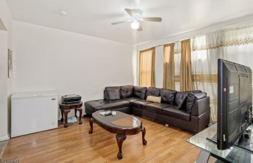 721 18 Ave, Irvington NJ 07111-3712 exterior