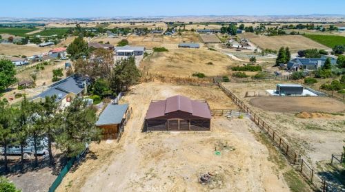 8255 Settlers Pl, Lake Nacimiento CA  93446-8364 exterior