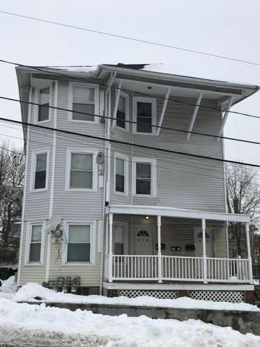538 Willow St, Woonsocket, RI 02895-5449