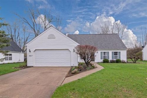 9925 Nantucket Cv, Twinsburg, OH 44087-1200