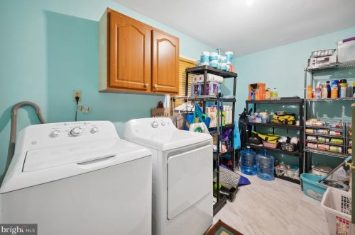 42 Edison Ln, Willingboro NJ  08046-2406 exterior