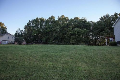 305 Jacob Ln, London, OH 43140-9366