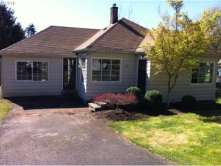 6514 Thiessen Rd, Portland, OR 97267-1846