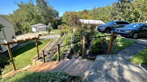 493 Birch Way, New Kensington PA  15068-5037 exterior