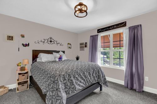 1548 Roscommon Dr, Pataskala OH  43062-7017 exterior